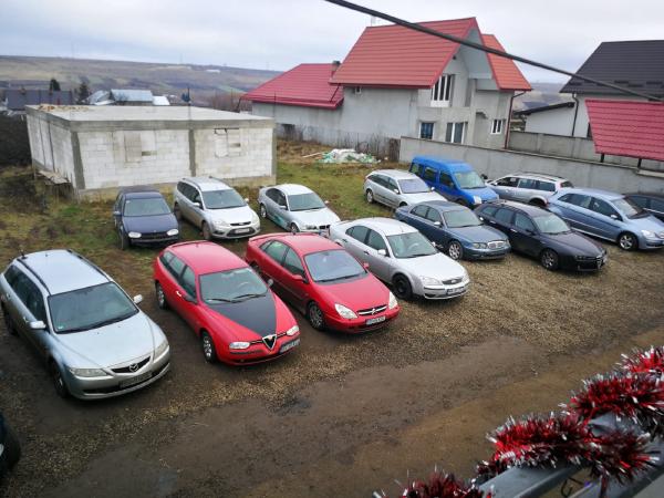 Zonă de lucru pentru mecanică auto la Verciuc Auto Suceava