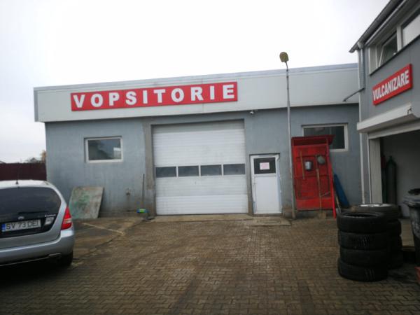Spațiu de lucru pentru tinichigerie și vopsitorie auto